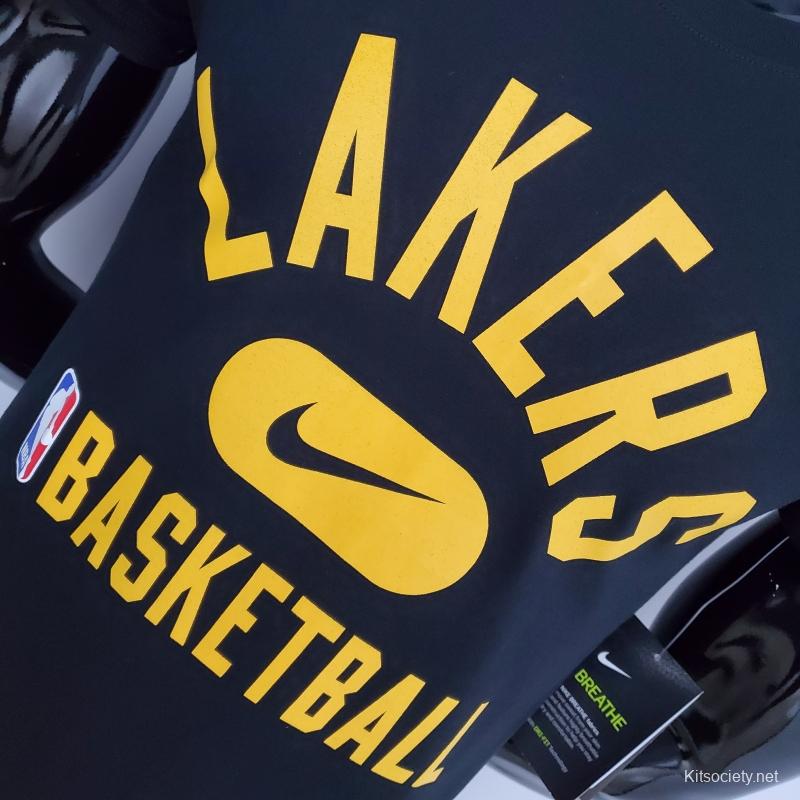 Nike Basketball LA Lakers NBA logo t-shirt in yellow