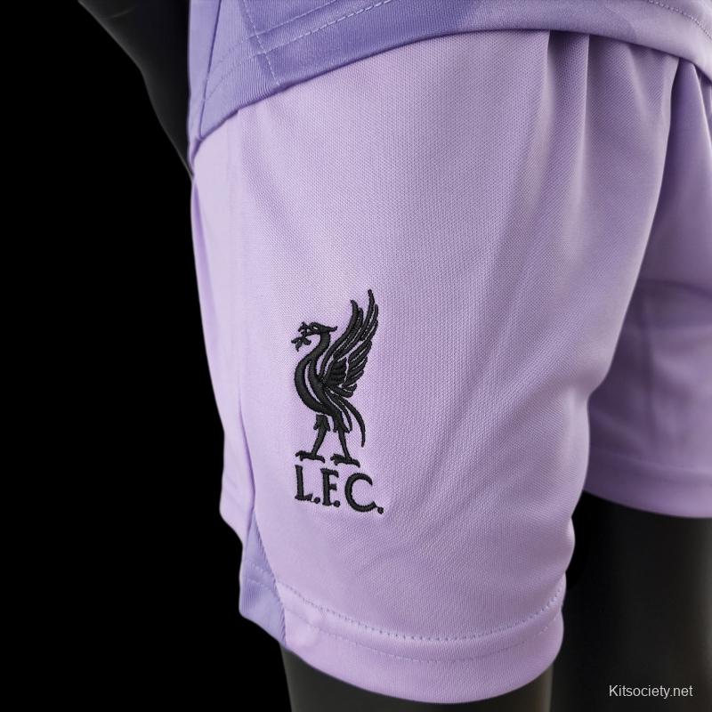 Purple Liverpool Goalkeeper shirt 22/23 season